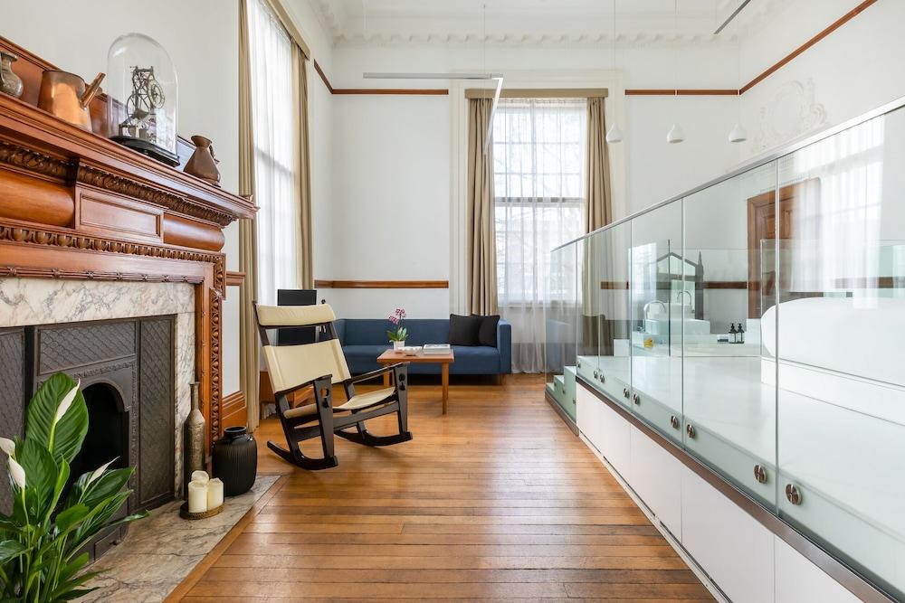 Town Hall Hotel – Shoreditch Room Type - Signature Suite (Junior)