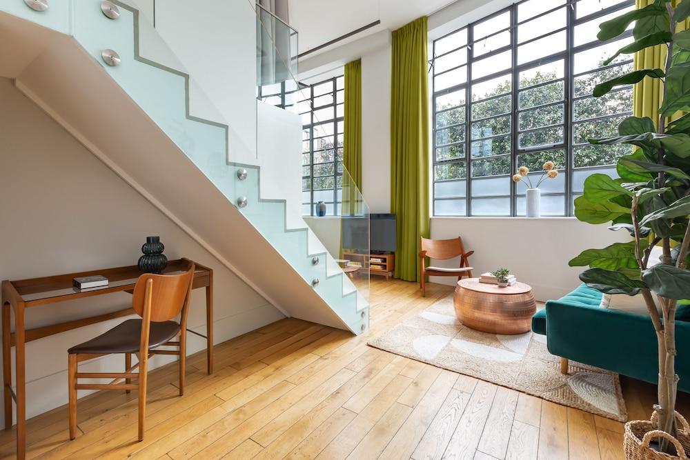 Town Hall Hotel – Shoreditch Room Type - Signature Suite, 1 Bedroom