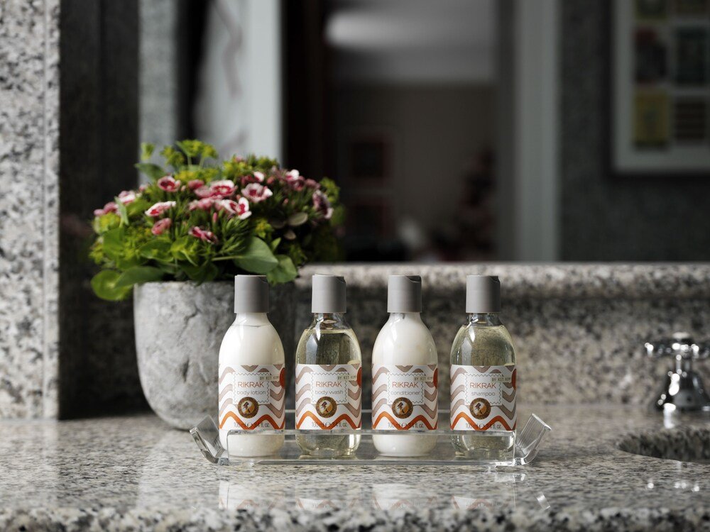 Knightsbridge Hotel, Firmdale Hotels - Tap to explore photos