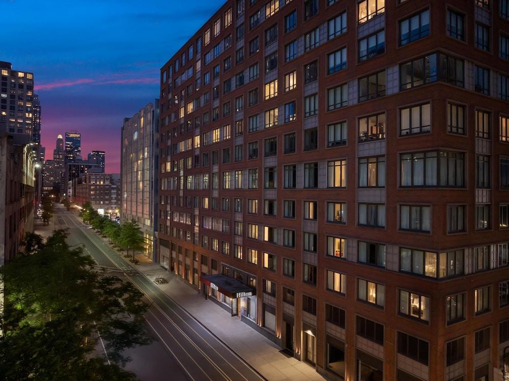 Hilton Brooklyn New York - Tap to explore photos