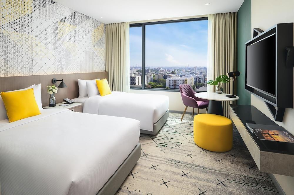Avani Sukhumvit Bangkok Room Type - Superior Skyline Twin