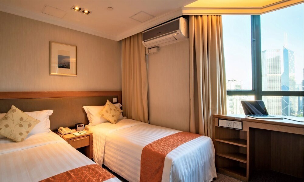 BISHOP LEI INTERNATIONAL HOUSE Room Type - Deluxe Room, City View