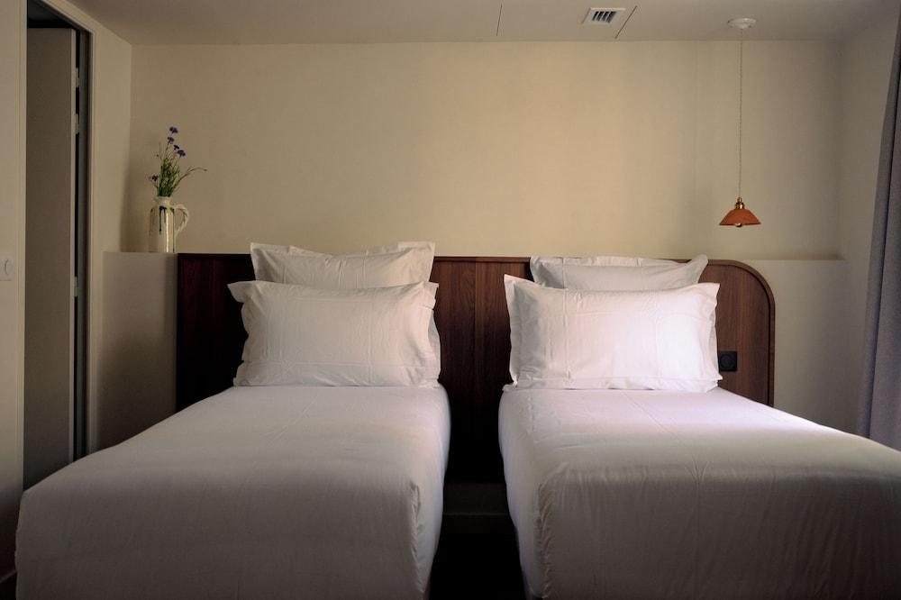 Lala Hotel Room Type - Superior Triple Room