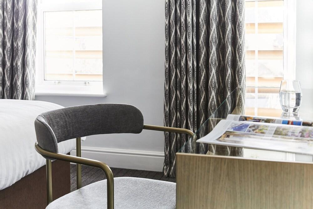The Lodge Hotel - Putney Room Type - Classic Double Room