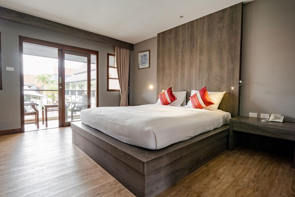 Naiya Buree Boutique Resort Room Type - Deluxe Pool View