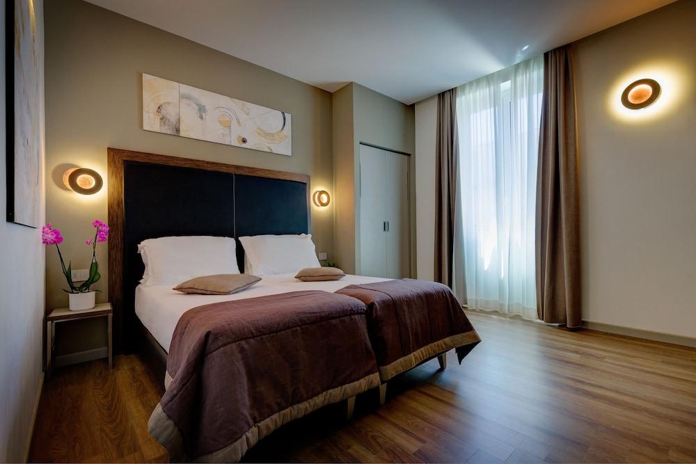 Al Manthia Hotel - Trevi Hotels Group Room Type - Superior Double Room