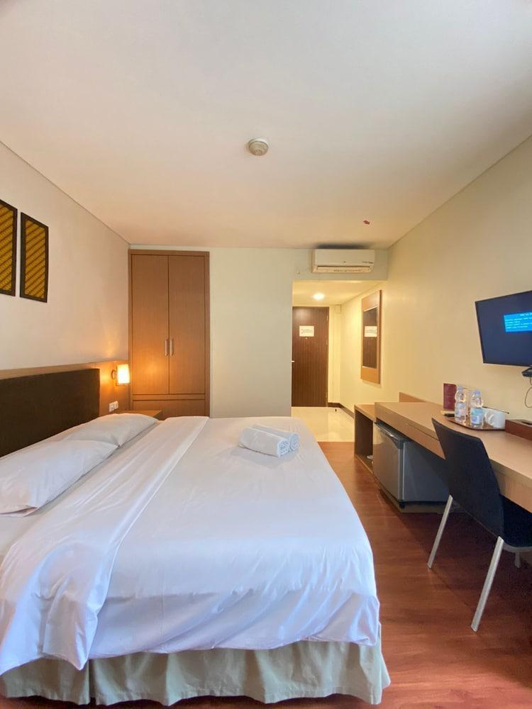 Cipta Hotel Wahid Hasyim Room Type - Executive Double Modern