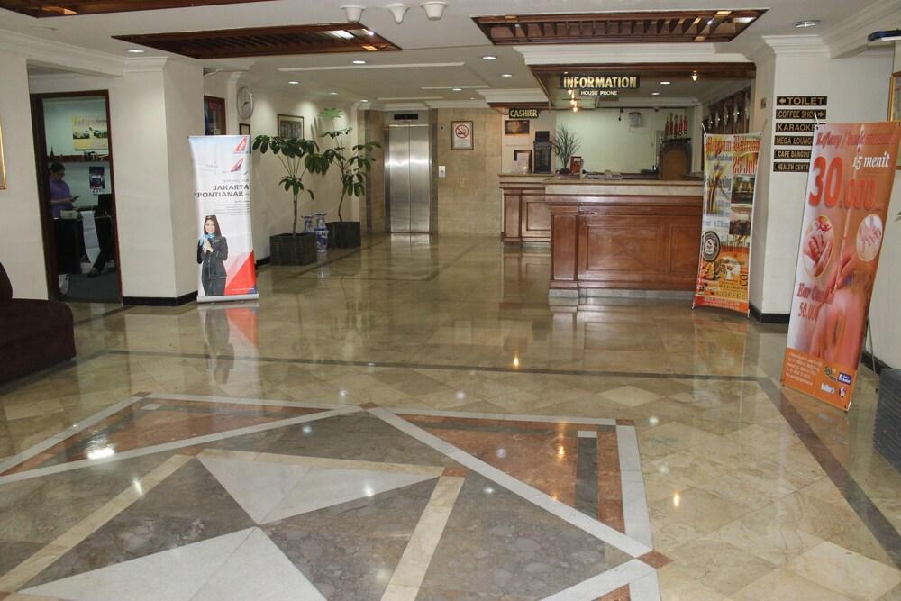 Main gallery