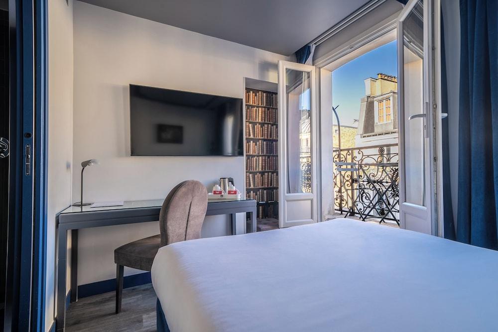 Hotel Mademoiselle Room Type - Classic Double Room, Balcony