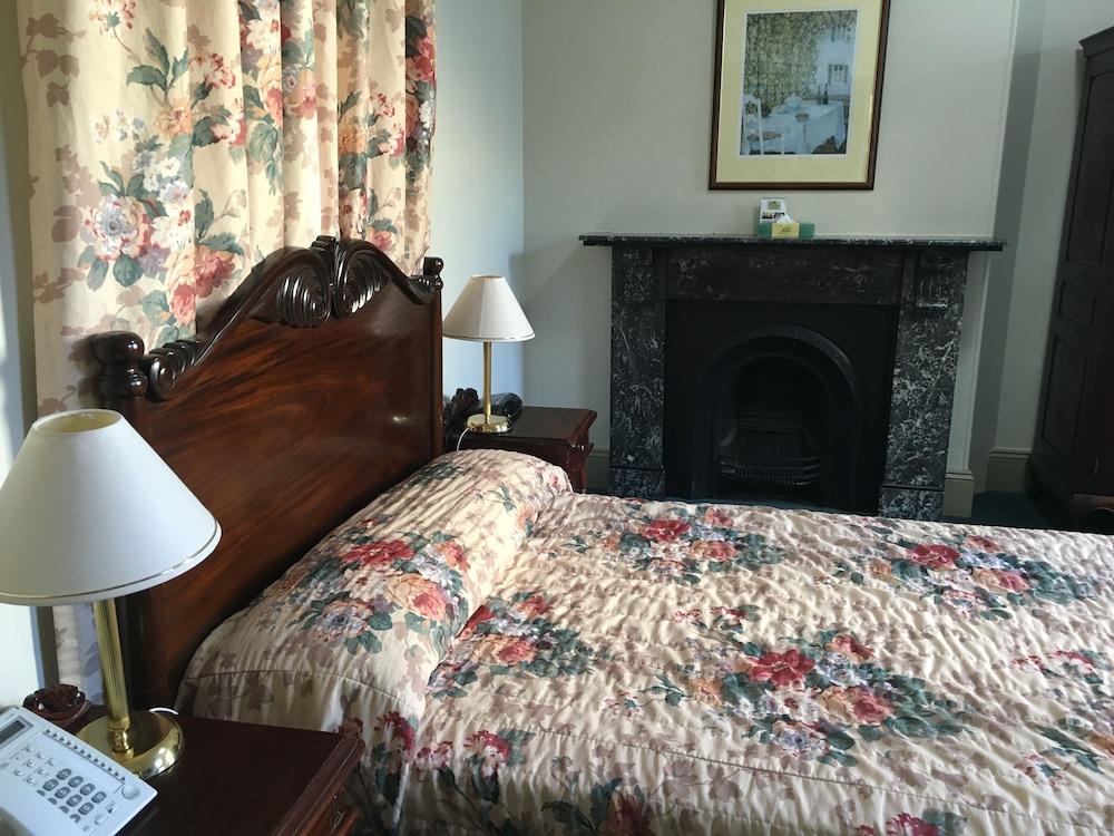 Avonmore on the Park Boutique Hotel Room Type - Double Room, Garden Area