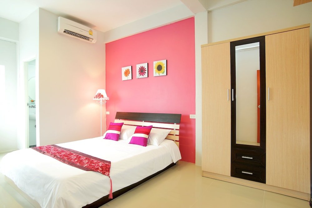 Smile Inn Room Type - Standard Double or Twin
