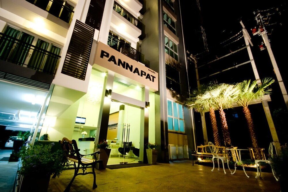 Pannapat Place - Tap to explore photos