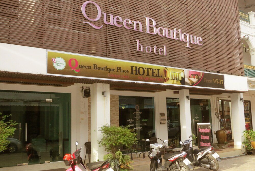 Queen Boutique Hotel - Tap to explore photos