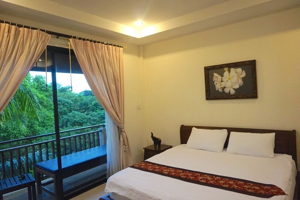 Thai Pura Resort Room Type - Deluxe Room
