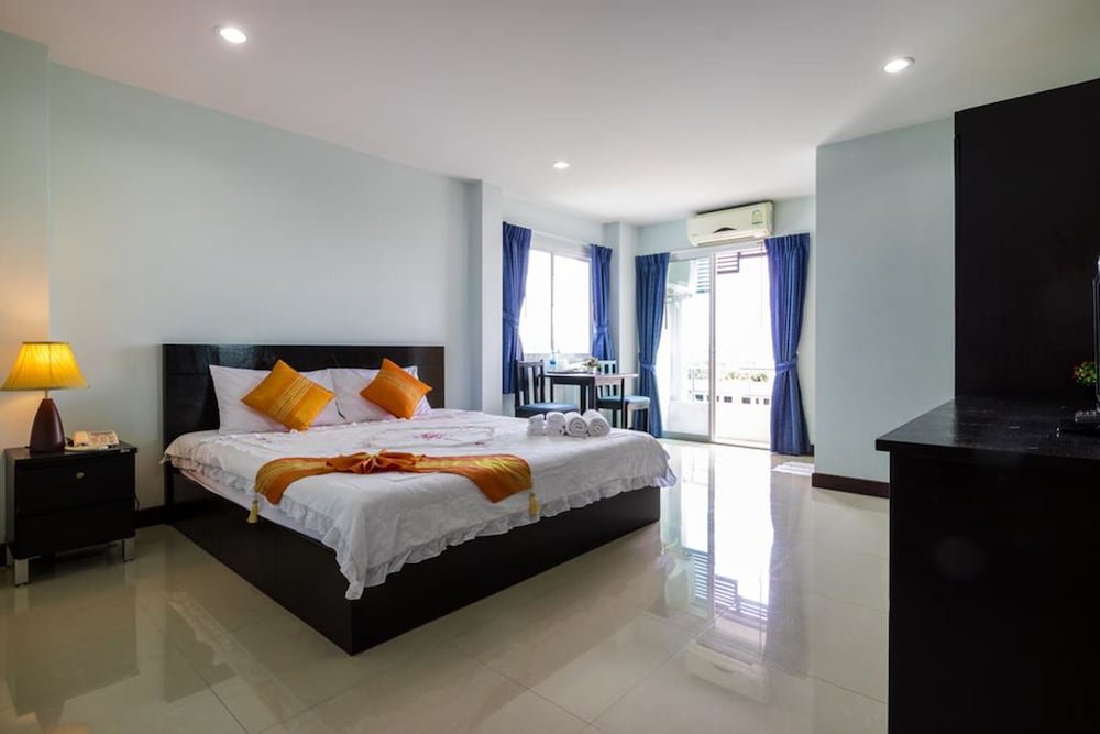 Raya Rawai Place Room Type - Superior Double Room