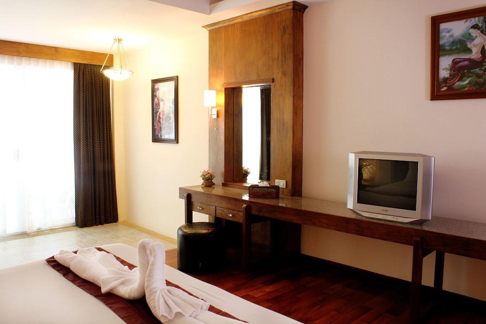 Baan Pron Phateep Room Type - Deluxe Room