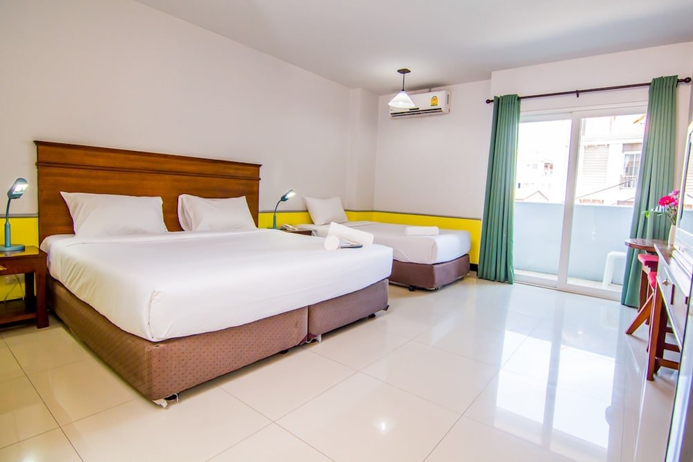 Sutus Court 1 Room Type - Standard Triple Room with Balcony
