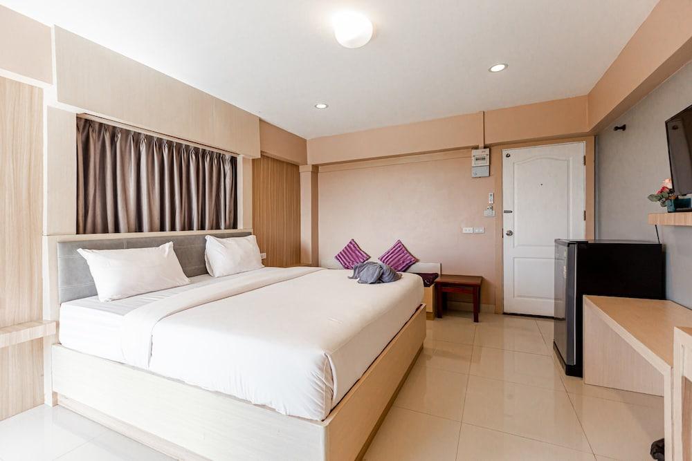 Latin Garden Room Type - Deluxe Room