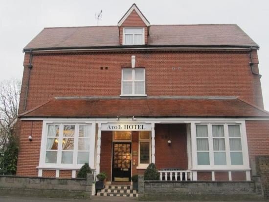 Hotels In West Ealing London London 25 Off 3 Hotels With Lowest Rates Indian song is situated in petit cul de sac in the private estate of domaine du levant. makemytrip