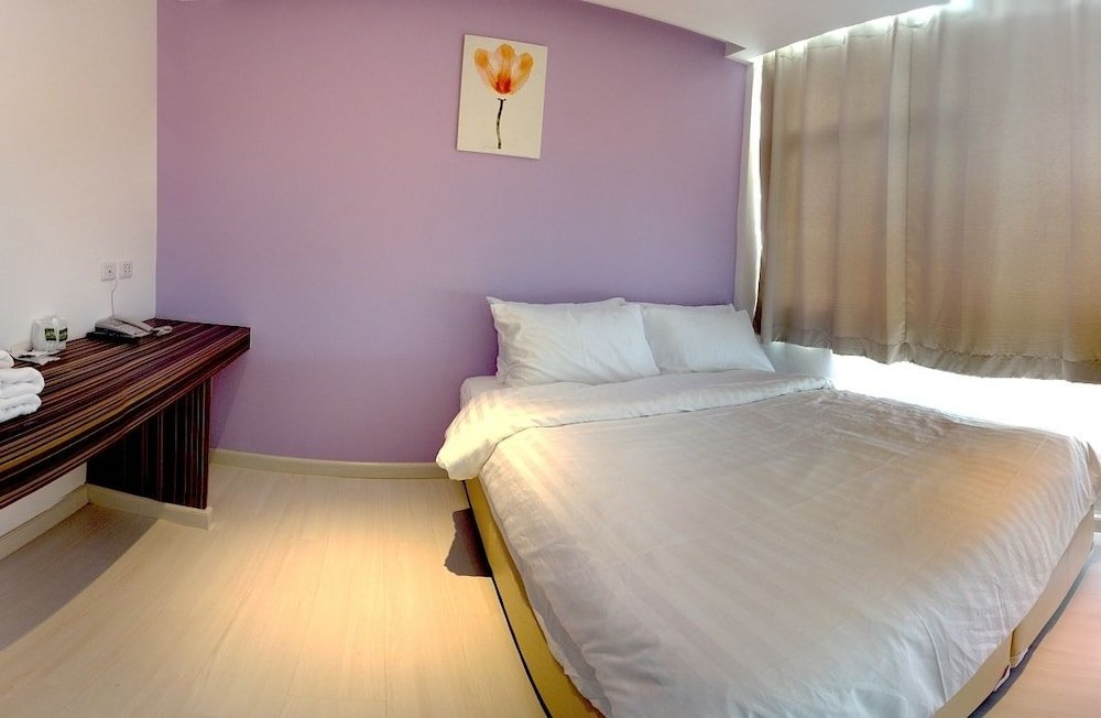 Nantra Ekkamai Room Type - Standard Room, 1 Queen Bed