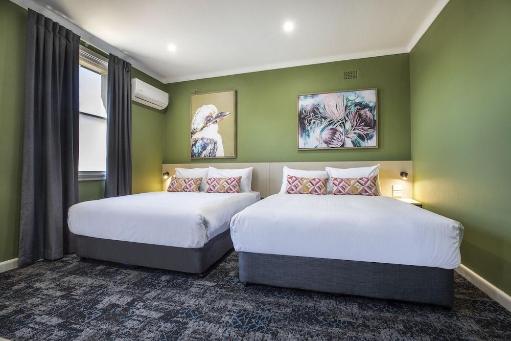 Nightcap at Pritchards Hotel Room Type - Studio Twin Queen