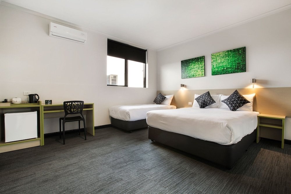 Nightcap at St Albans Hotel Room Type - Studio Queen & Single