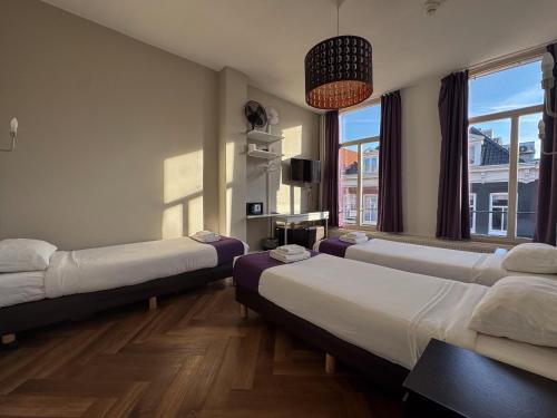 Hotel Bellington Room Type - Economy Triple Room with Shared Bathroom