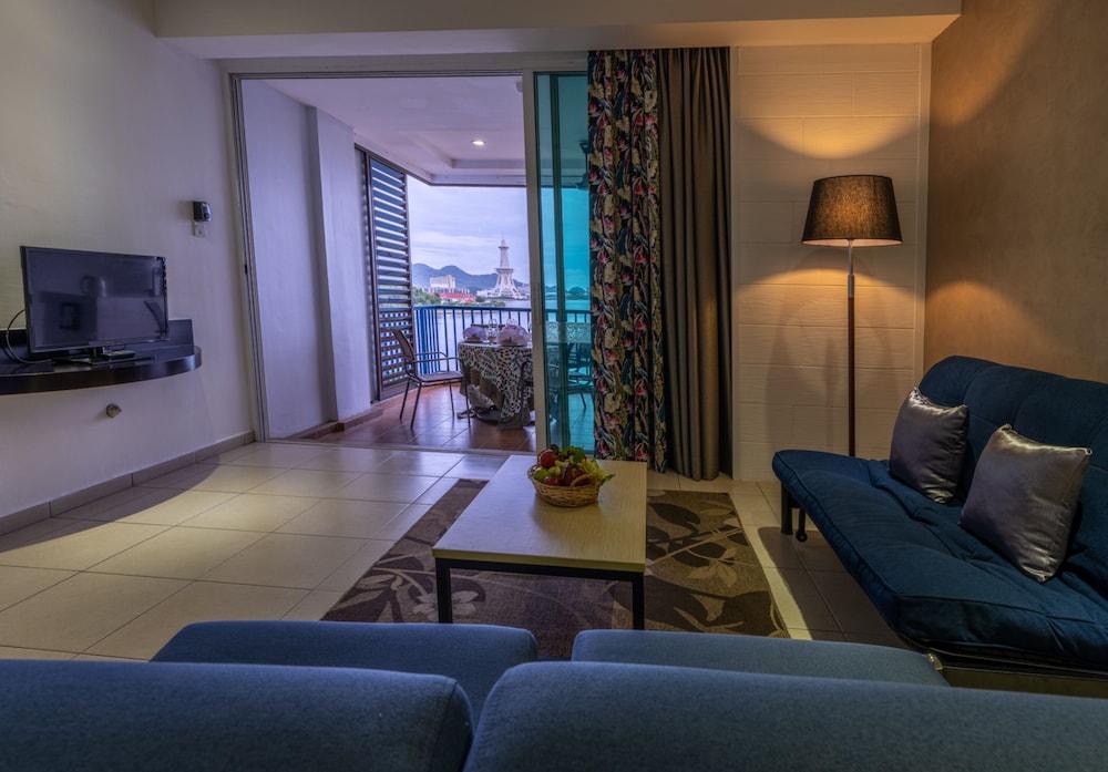 Dayang Bay Resort Langkawi Room Type - Family Studio Suite Seaview