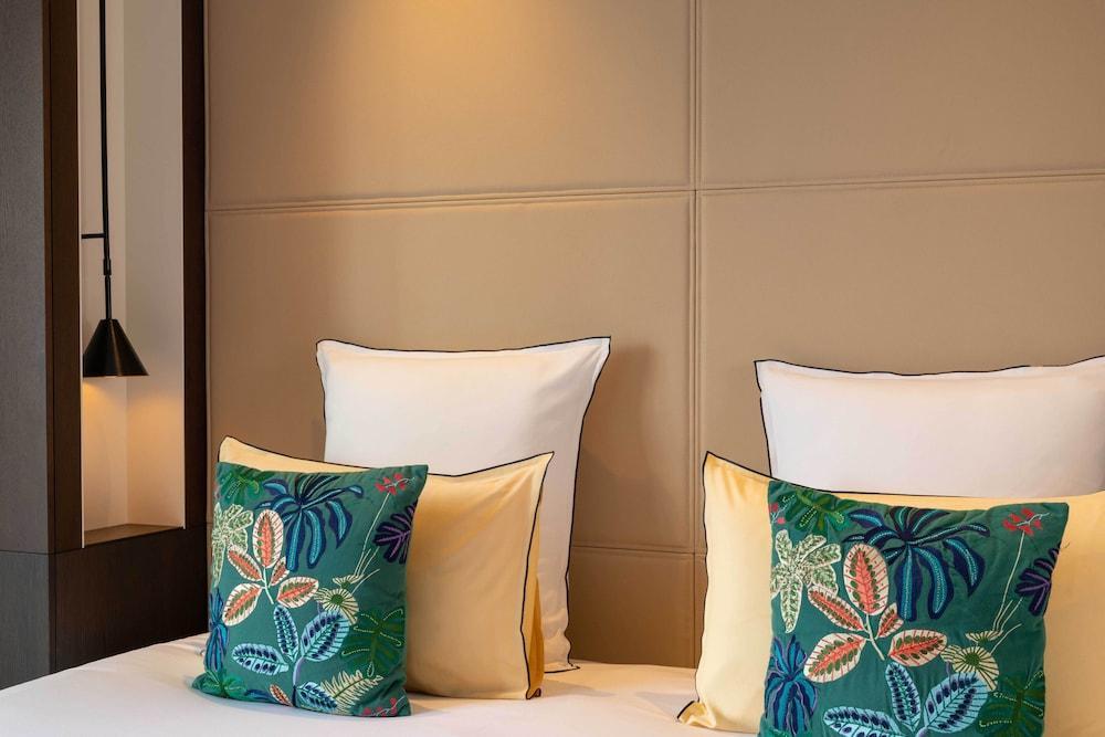 Villa Saxe Eiffel Room Type - Superior Room
