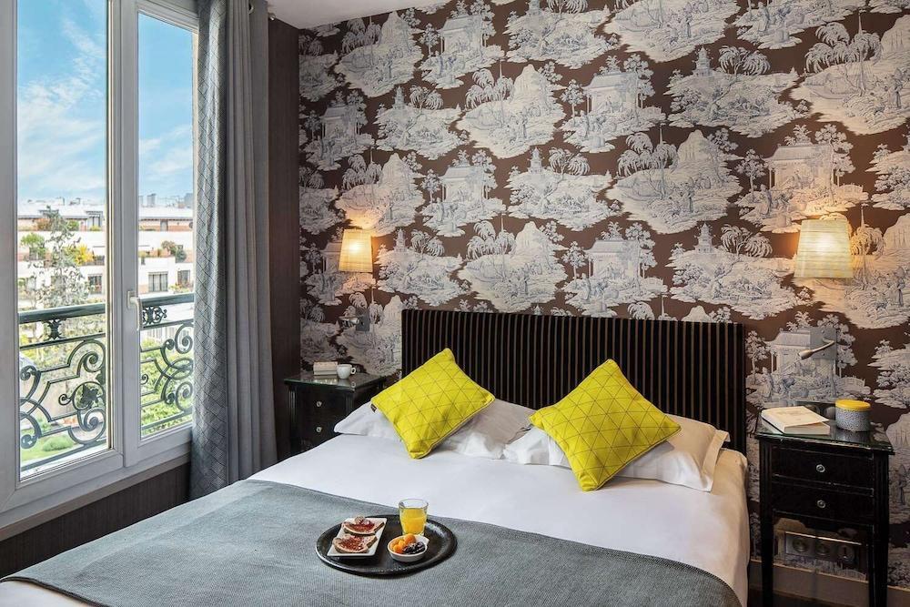 Hôtel LOUISON Room Type - Superior Room, 1 Queen Bed
