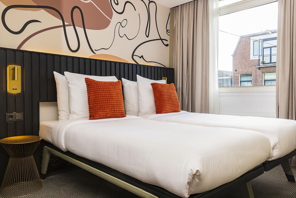 Huygens Place Room Type - Comfort Twin Room