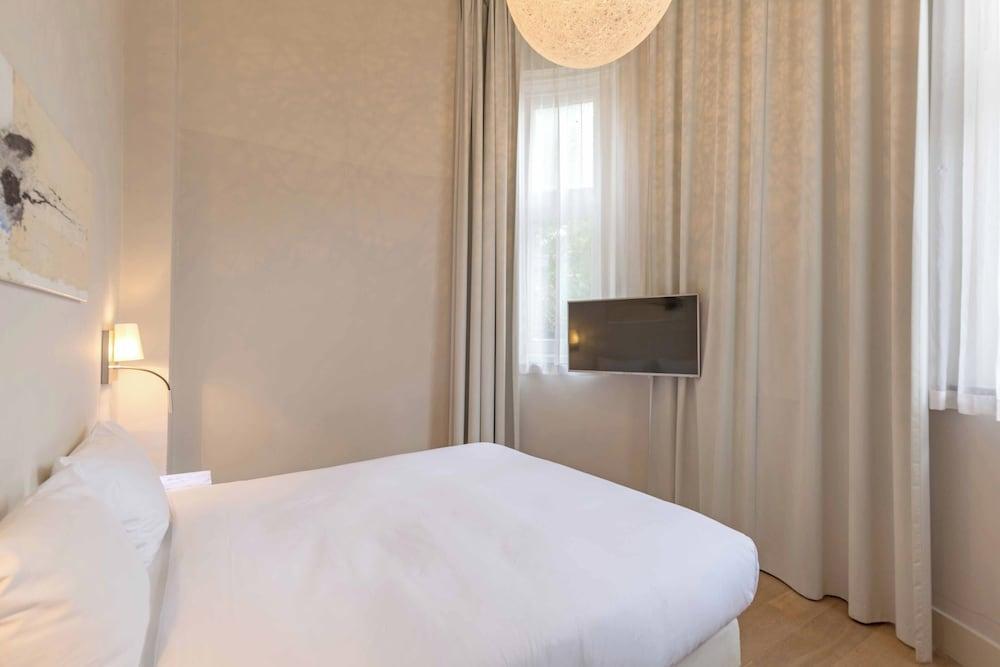Hotel Arena Room Type - Family Room