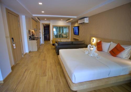 Platinum Hotel and Apartments Room Type - Deluxe Family Room