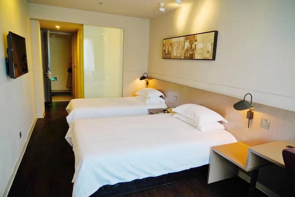 Jinjiang Inn Select Shanghai Expo Dezhou Road