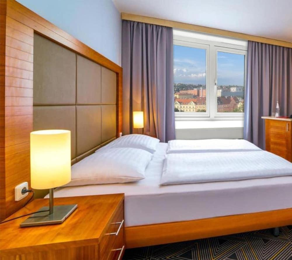 Hotel Uno Prague Room Type - Economy Double or Twin Room