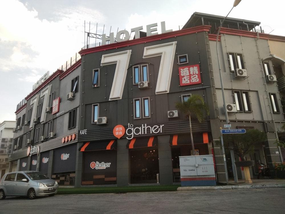 77 Boutique Hotel - Tap to explore photos
