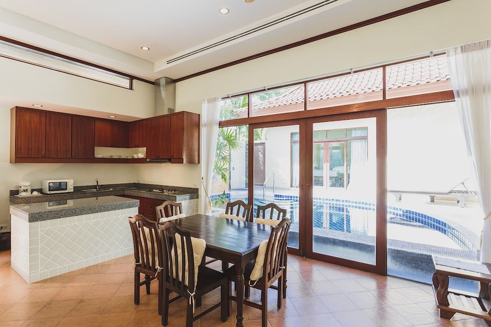 Villa in Bangtao in Les Palmares Villa 8 - Tap to explore photos