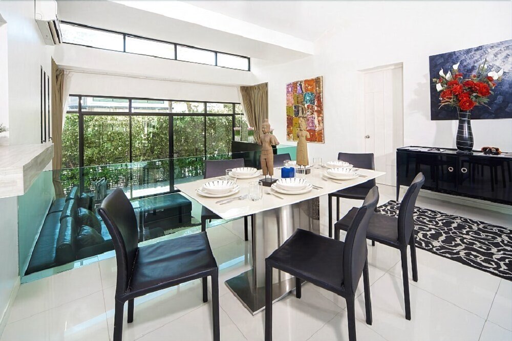 Villa Kamala Regent 3-4 Bedrooms - Tap to explore photos