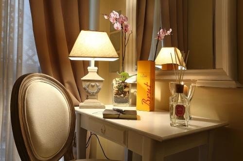 Liberty Vatican Suites - Liberty Collection Room Type - Superior Double Room with Extra Bed Liberty Vatican Suites - Liberty Collection Room Type - Superior Double Room with Extra Bed