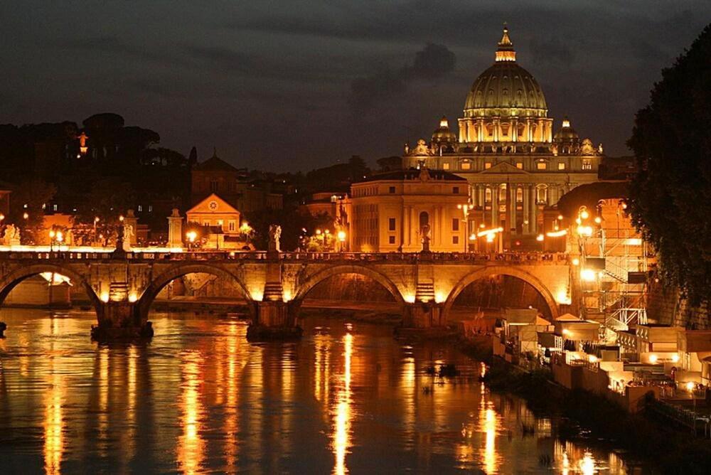 Trastevere Sweet Dream - Tap to explore photos
