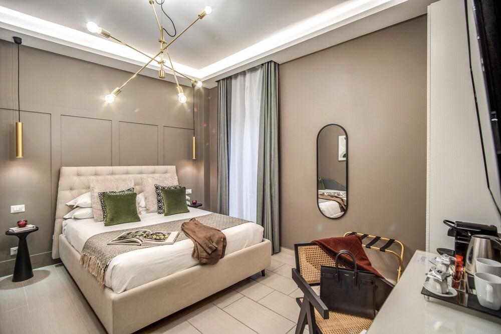 Borgognona Rooms Room Type - Deluxe Double Room