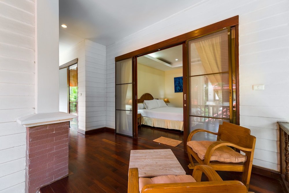 Samui Paradise Homestay - Tap to explore photos