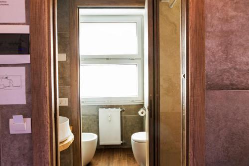 My Tiny Home Room Type - Family Room with Private Bathroom