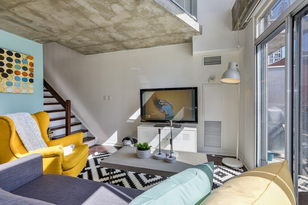 QuickStay - Sunlit Luxury Loft on King West - Tap to explore photos