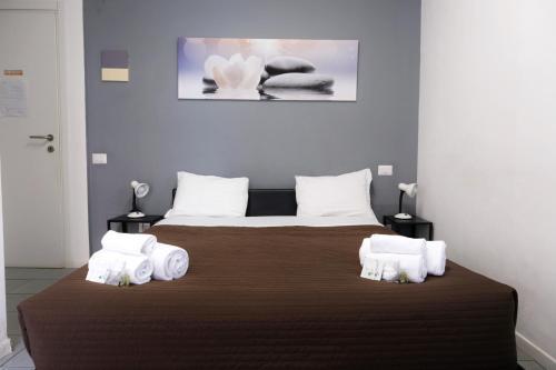 Vatican Central Suites Room Type - Double Room with Private Bathroom