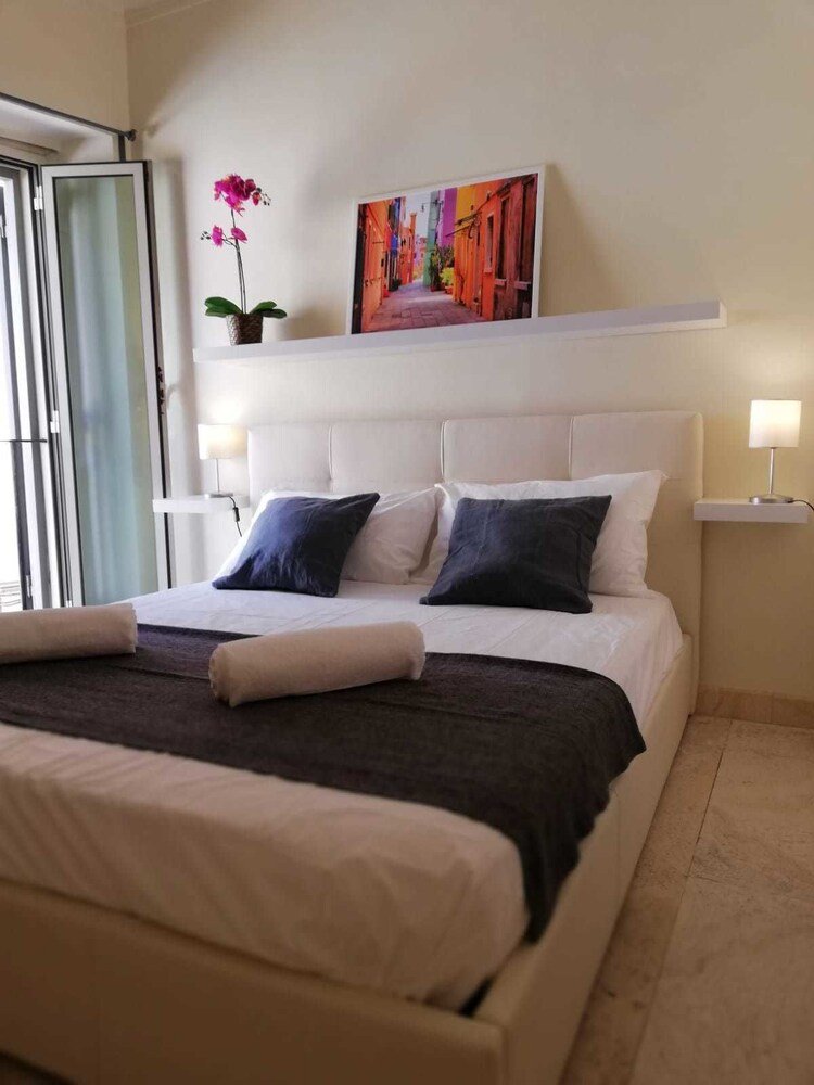 Vetrina Suites