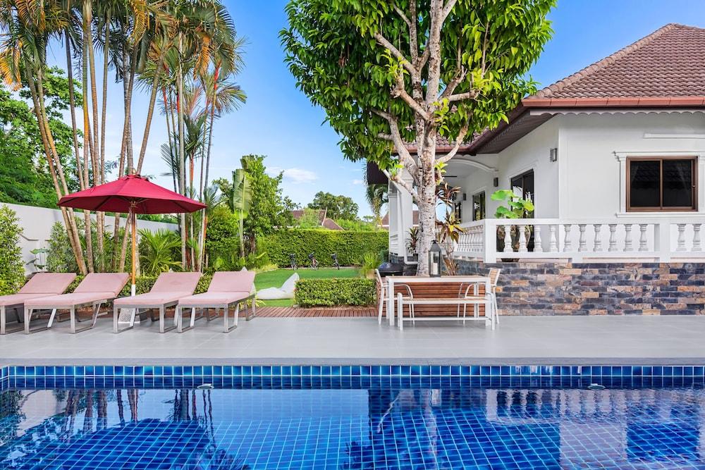 Happy Family Villa 2 Room Type - Family Villa, 5 Bedrooms, Pool View Happy Family Villa 2 Room Type - Family Villa, 5 Bedrooms, Pool View