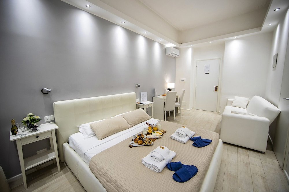 Bella Roma Luxury Accomodation Room Type - Junior Suite