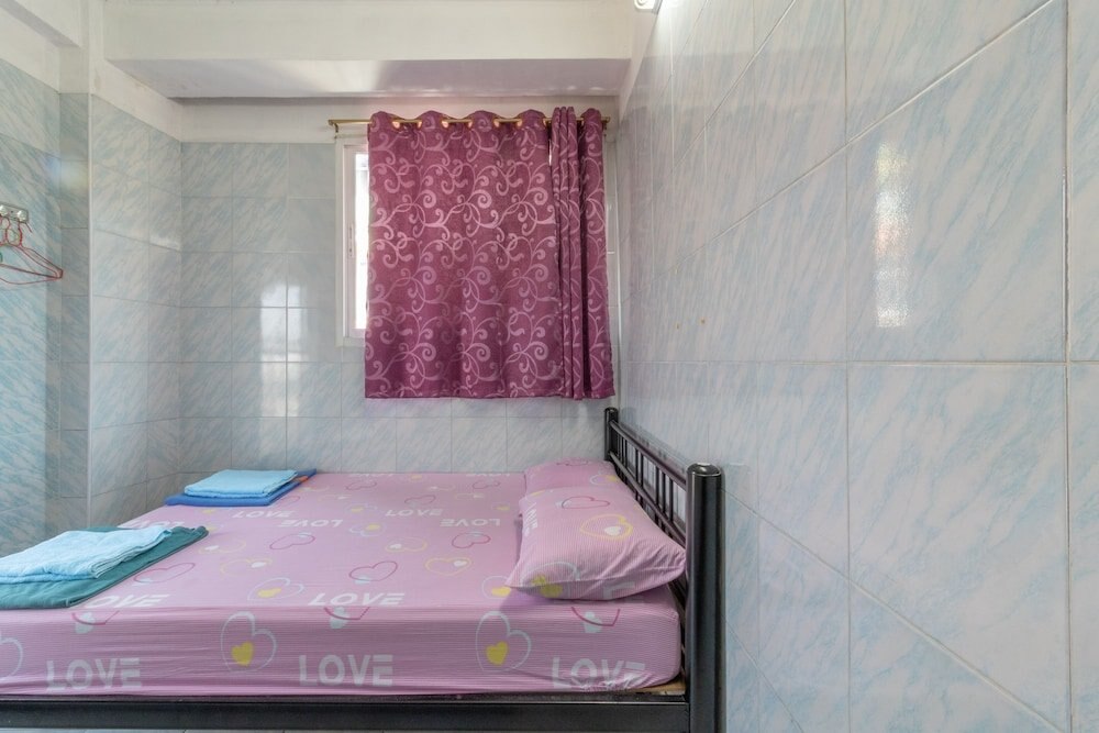 New Central Guesthouse Room Type - Triple Room