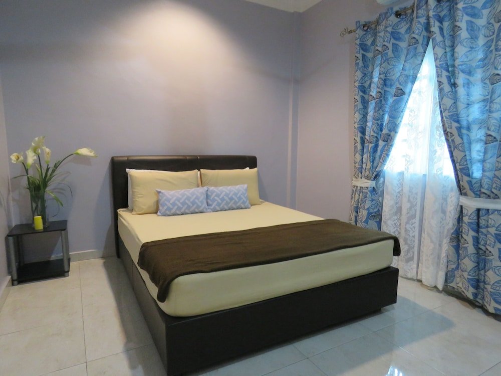 GM Homestay Kelibang - Tap to explore photos